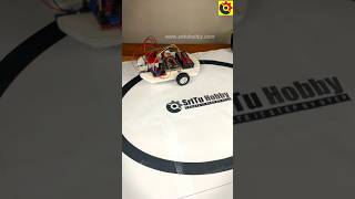 Line follower robot with Arduino UNO R4 MINIMA altium arduino robot srituhobby [upl. by Hannahoj]