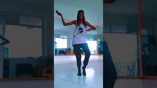 RING  KELECHI dance afrobeatsdance kizomba [upl. by Cahan]