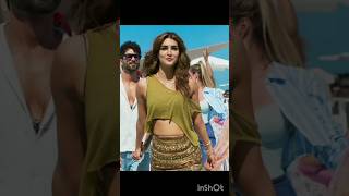 Kriti sanon Fees 😱 in new movie Teri baaton mein Aisa uljha Jiya movie [upl. by Hachman327]