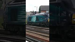 DRS 68008 Avenger passing through tonbridge with a 2 tone on 2724 [upl. by Joseph743]