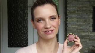 ad  Max Factor Crème Puff Blush  A Model Recommends [upl. by Thedric35]