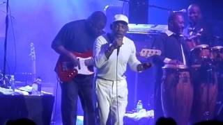 AMazing Maze ft Frankie Beverly  quotWe Are Onequot LIVE [upl. by Wash521]