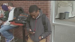 Youngstown City Schools officials praise new cell phone policy [upl. by Yemorej]