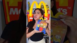 CAJITA FELIZ de MINIONS 💛😱 abriendojuguetes hellomon mcdonalds juguetes minions cajitafeliz [upl. by Furlani]