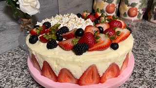 Fraisier or strawberry cake  كيكة التوت [upl. by Llenor]