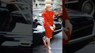 Diana on skirt queen elizabeth skirtsuit princessdiana princecharles royal royalfamily [upl. by Becket58]