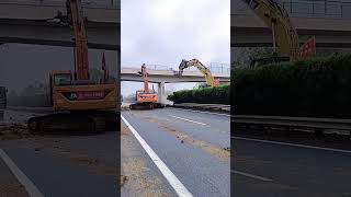 Demolition process of reinforced concrete overpass good machinery can improve work efficiency [upl. by Carena]