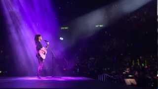 與別不同 何韻詩 2013 Memento Live DVD [upl. by Ainattirb280]