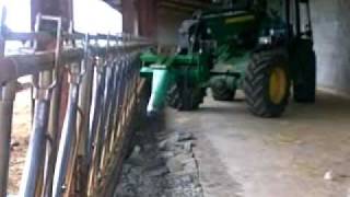 Brh montabert sur chargeuse jhon deere 3800 [upl. by Carilyn]