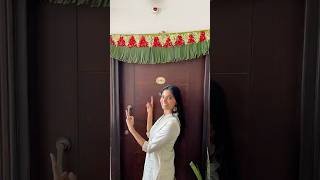 Never seen before banana leaf toranam 😍 toran toranam torandecoration diy diwalidecor [upl. by Jocelyn595]