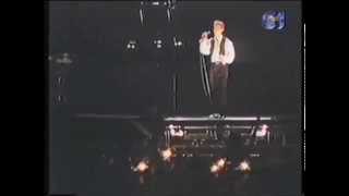 David Bowie  Heroes Live  Lisboa 14091990 [upl. by Trixy]