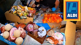 WOW We FOUND A TON OF FRESH FOOD DUMPSTER DIVING [upl. by Ennovyhs]