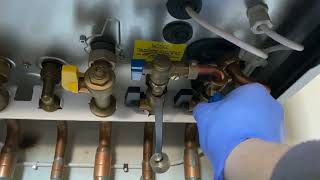 E 118 Fault Low system pressure How to top up  Repressurise Baxi EcoBlue Advance Combi Boiler [upl. by Enaoj]