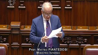 Il Ministro Piantedosi al question time alla Camera dei Deputati 12 06 2024 [upl. by Suoicserp]