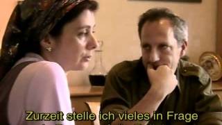 DIE TRAPP FAMILIE  Trailer Deutsch German 2015 [upl. by Larianna]