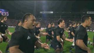 NUOVA ZELANDA ALL BLACKS DANZA HAKA MAORI 2010 [upl. by Elleivad]