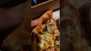 sarpinos pizza pizza foodreview good bad [upl. by Okechuku]