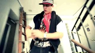 Money Boy  Back In The Building Offizielles Musikvideo [upl. by Viridi653]