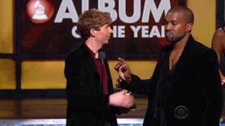 Kanye West Goes Up On Stage When Beck Hansen Wins Album Of The Year At The Grammys [upl. by Plath175]