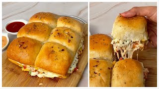 Crispy Cheesy Pav In Kadai  No Oven Cheesy Pav  Cheesy Pav  easy Snacks Recipe  Street Style Pav [upl. by Ydurt]