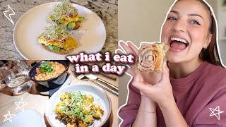 what i eat in a day VEGAN 🌱 quick  easy meal ideas plus VLOGGY VLOG [upl. by Ahsinrev999]