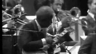 Tribute to Freddie Green Swing amp Bigband guitar [upl. by Aihsekan]