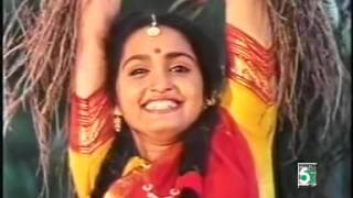 Vayasu Ponnuthan Amman Kovil Vasalile Tamil Movie HD Video Song [upl. by Philomena681]