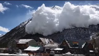 Videos de Desastres Naturales 6  Avalanchas de Nieve [upl. by Yhtuv]