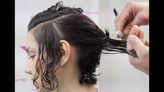 Haircut women 2018  Tutorial Taglio capelli medio corto 2018 [upl. by Olnee]