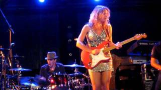 Ana Popovic Solo Blues for M at Tollwood Festival Munich 2011 Live [upl. by Dehlia]