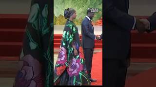 La première dame du Sénégal choque la Chine 😳 [upl. by Sander]