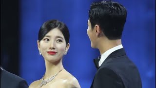 Bogum Suzy Moments at Baeksang 2022 Time together isn’t ever quiet enough  백상예술대상 수지 박보검 [upl. by Nwahser]