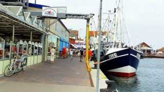 Fischerei Hafen Heiligenhafen an der Ostsee Gepflegte Gastlichkeit mit tollen Fischre [upl. by Ellebyam]