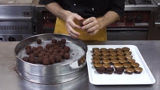 Tartufi al cioccolato ricetta fullHD [upl. by Grane]