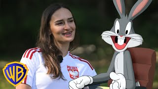 Martyna SwatowskaWenglarczyk 🇵🇱  Zwariowane melodie Sportowe wywiady z Królikiem Bugsem [upl. by Fraase200]