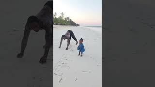 😱This man becomes a gorilla and a crab shortvideo [upl. by Annmaria]