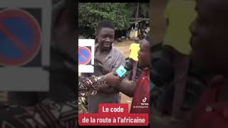 le code de la route à lafricaine عند وصول المهاجرين إلى الجزائر ميناء الجزائر مرسيليا لا سكيكدة [upl. by Ahsieat]