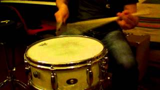 SLINGERLAND HOLLYWOOD ACE snare drum [upl. by Corbie]