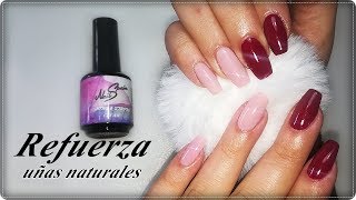 Esmaltado semipermanente con refuerzo en uñas naturales Desingnails Tay [upl. by Latsyek]