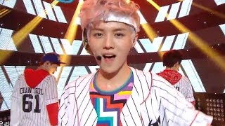 【TVPP】EXO  Growl White Uniform Ver 엑소  으르렁  Show Music Core Live [upl. by Gayel641]