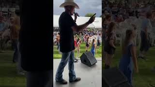 Rock the wagon wheel line dance with Eric Dodge in Utah fair event concert linedance [upl. by Enawd479]