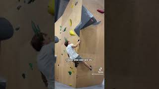 Bouldering in the new Arkose gym in Paris [upl. by Cirred]