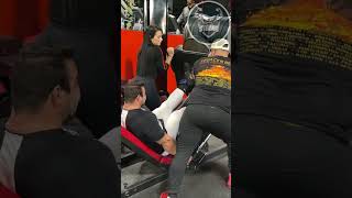 BRANDÃO FAZENDO LEG PRESS COM 1 TEONALDA 🥵😱 [upl. by Howarth532]