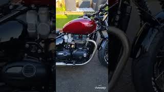 Triumph Bonneville Bobber 2022 [upl. by Akila]