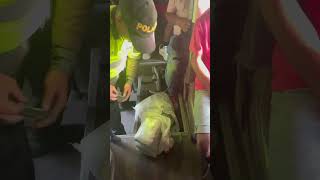 Policía detuvo a pasajero que trasladaba 3 kilos de marihuana en bus intermunicipal en Sabanagrande [upl. by Naryk]