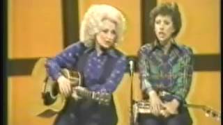 Dolly Parton amp Carol Burnett  No One Picks Like A Nashville Picker Picks Live 1979 [upl. by Teodoor]