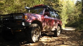 FZJ80 Land Cruiser and 2nd Gen 4Runner on trails in Arkansas [upl. by Ireg]