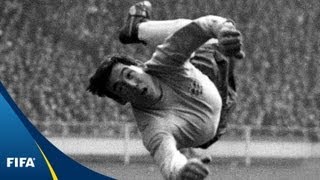 Gordon Banks on save vs Pele  1970 FIFA World Cup [upl. by Elleryt]