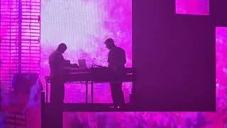 BICEP  Opal Four Tet Remix 48 Live Le Zenith Paris 20221027 220009 HD [upl. by Einnig100]