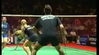 Badminton 2003  WC MX Quarter Final  Chen Qiqiu amp Zhao Tingting vs Nathan Robertson amp Gail Emms [upl. by Felicio]